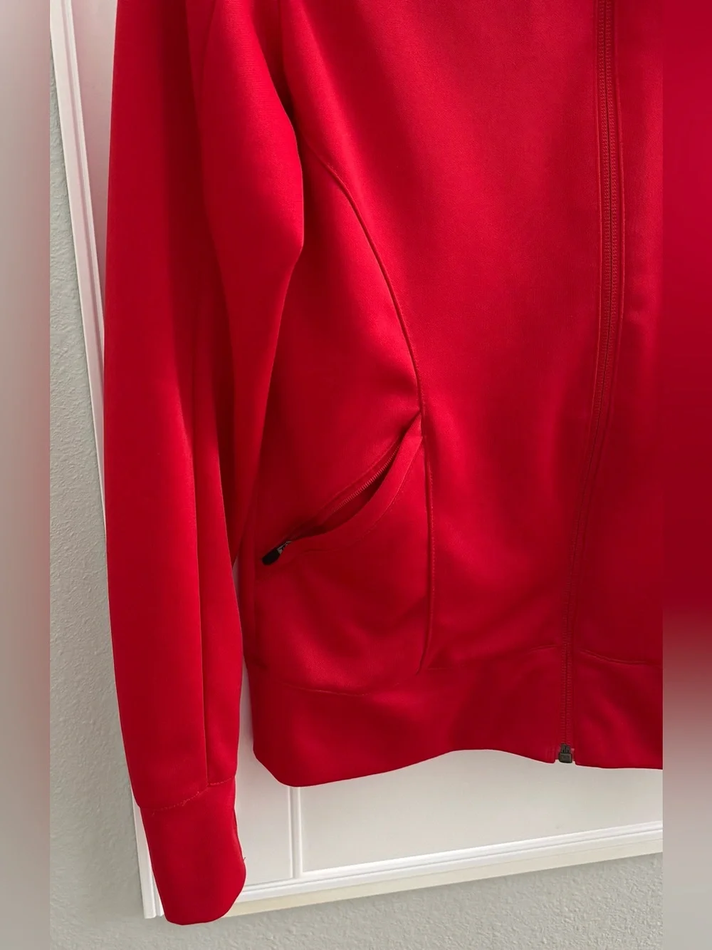 Nike Women’s retro small red/white dri-fit track jacket long sleeve full zip
